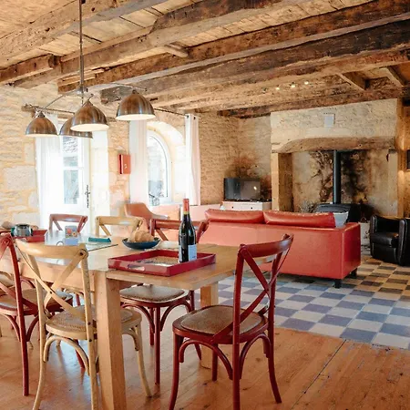 Feriehus Coeur De Village, Maison Pour 8 Avec Piscine Coly